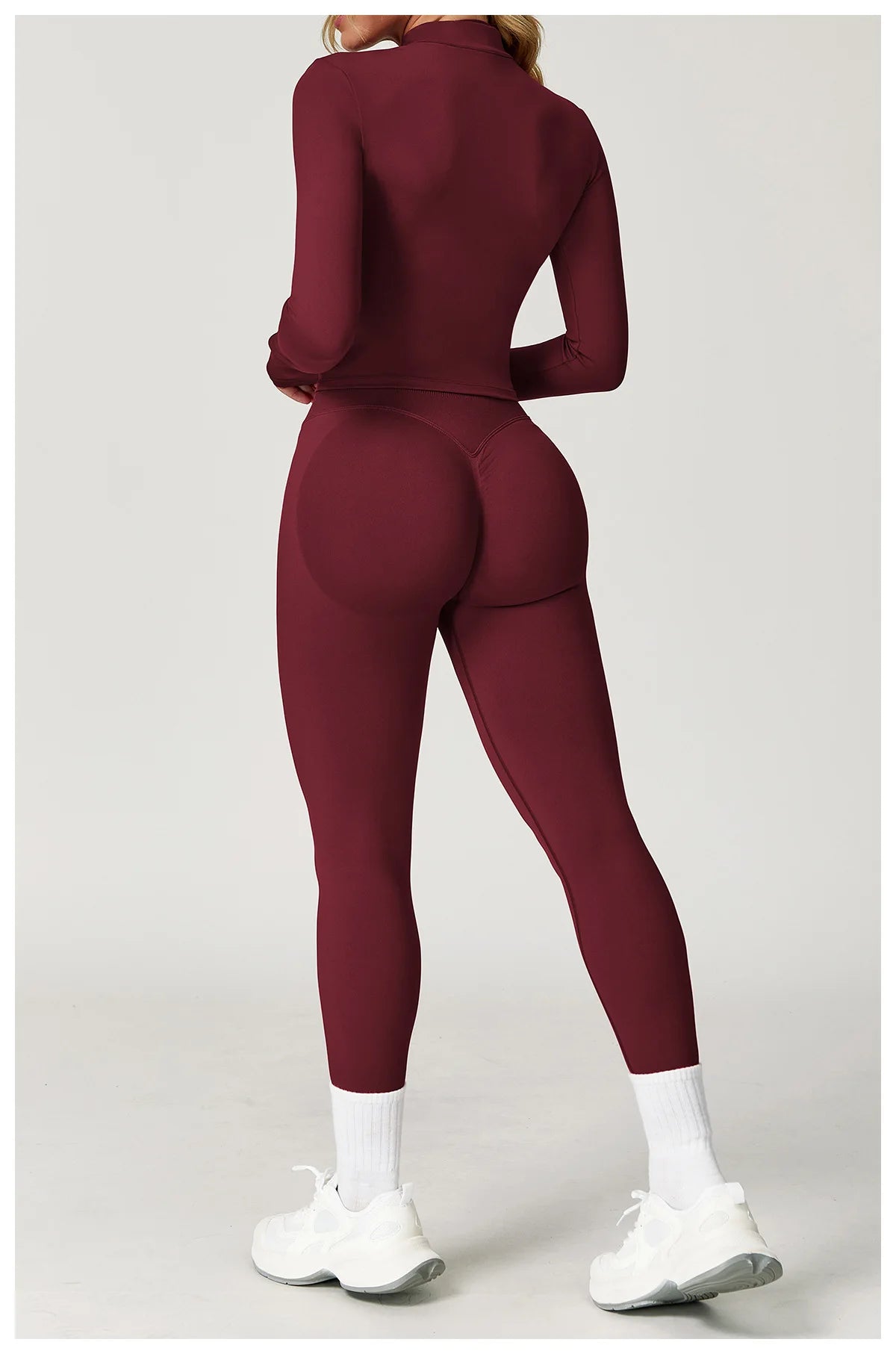 Seamless Yoga Set with Long Sleeve Jacket