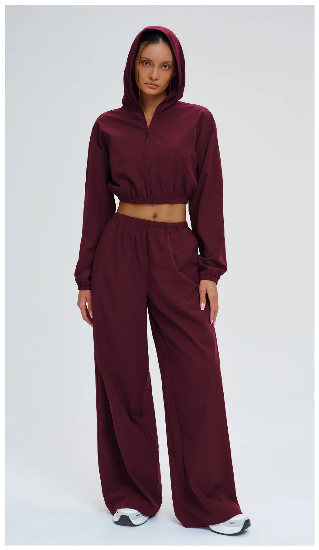 Women's Sports Hoodie & Sweatpants Set - 2 Piece