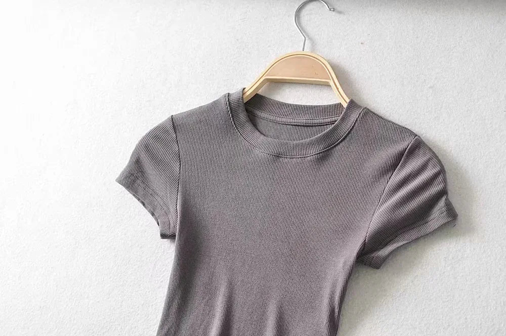 Women's Slim-Fit Short Sleeve Crop Top